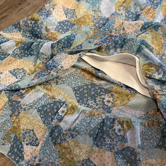 Knitworks Floral Asymmetric Hi Low Skirt Blue Girls Size Large - Picture 6 of 7